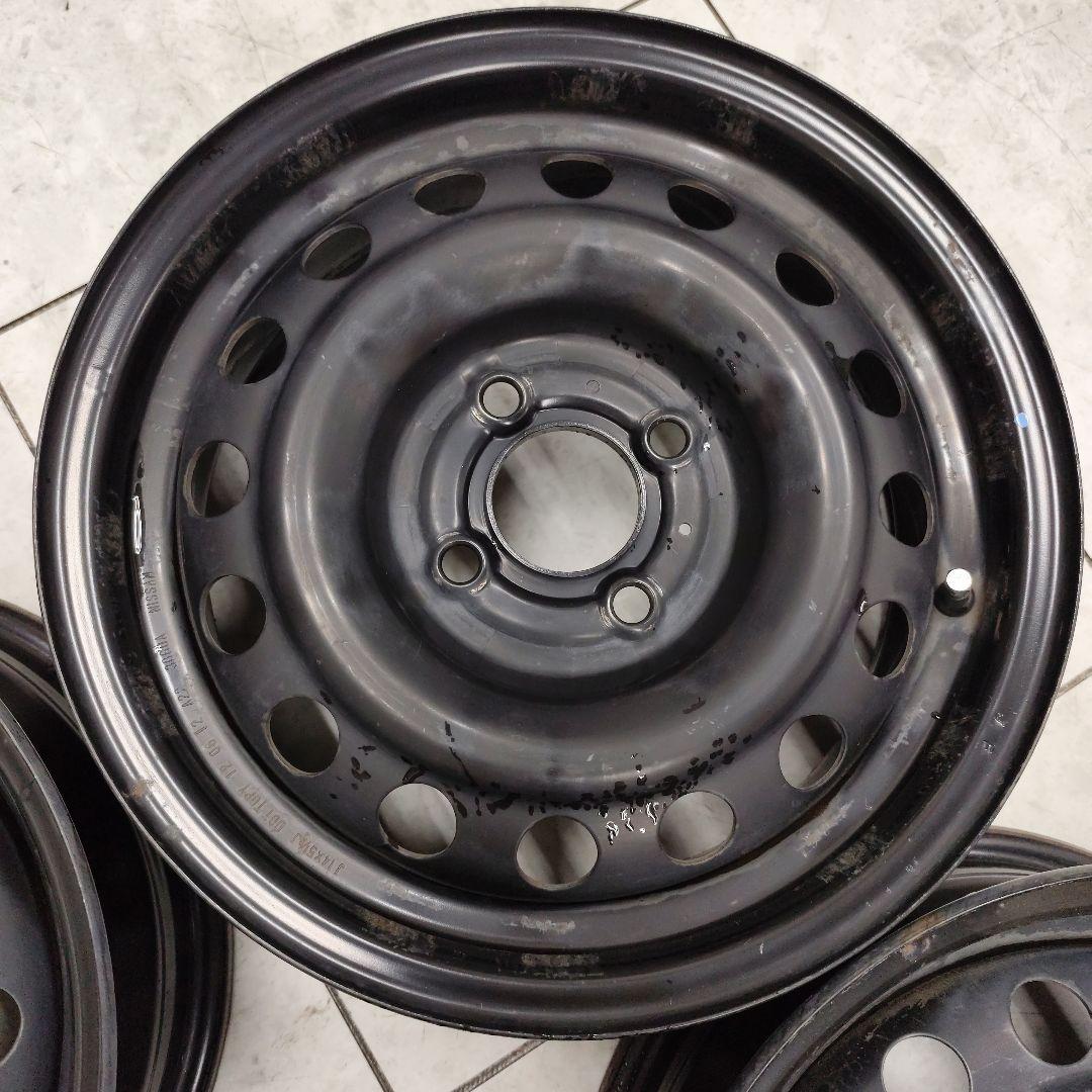 日産 ノート スチールホイール ホイールキャップ セット