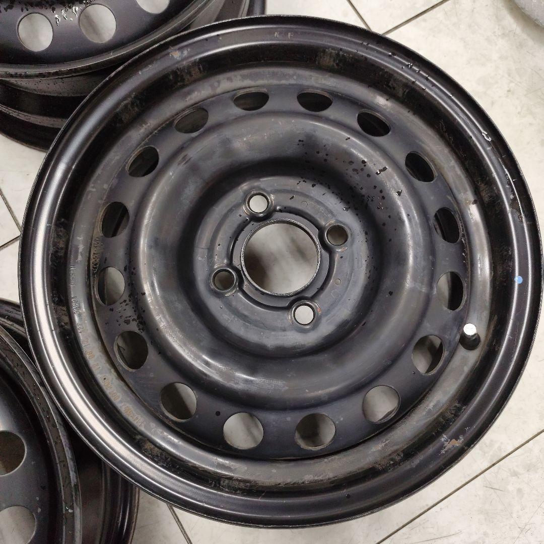 日産 ノート スチールホイール ホイールキャップ セット