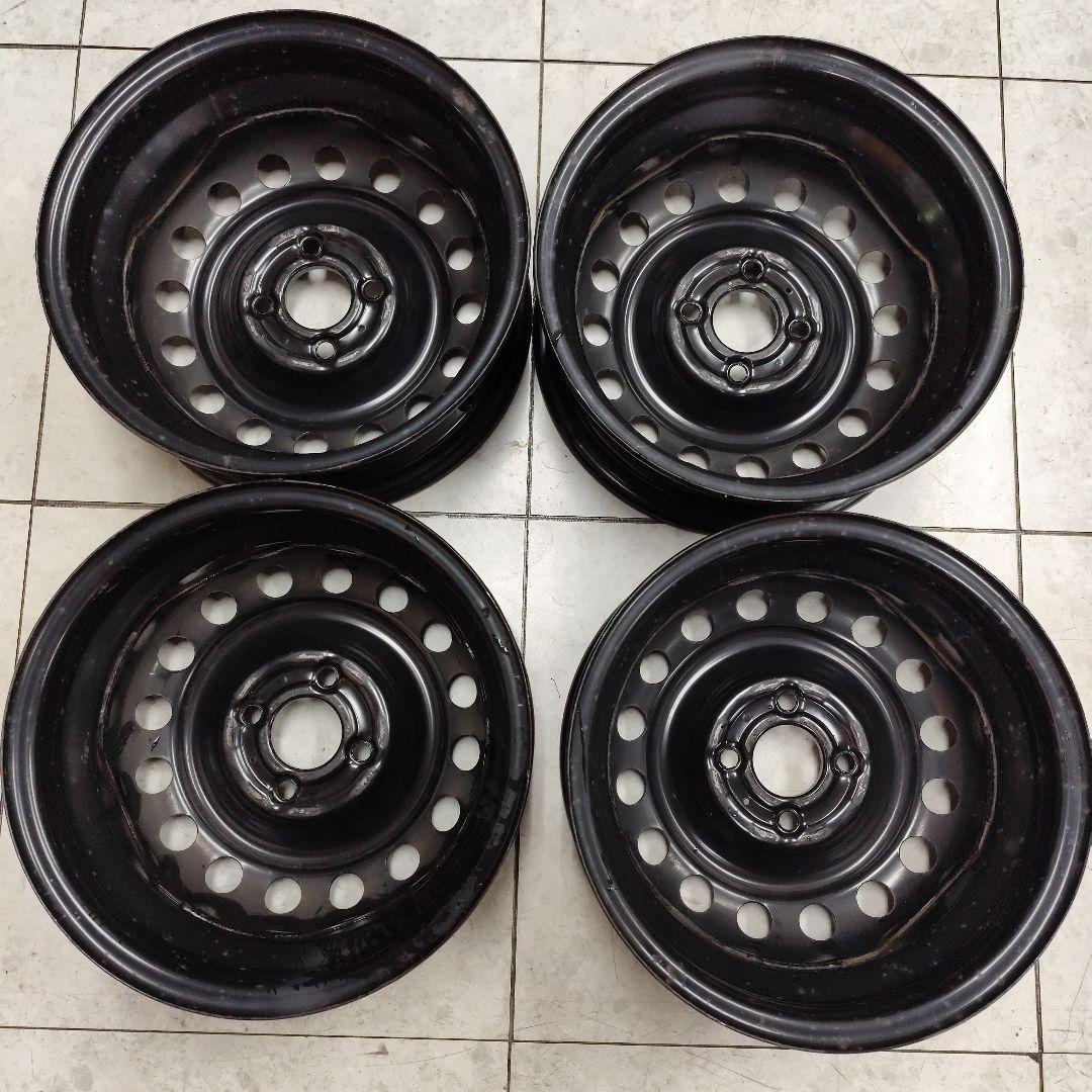 日産 ノート スチールホイール ホイールキャップ セット
