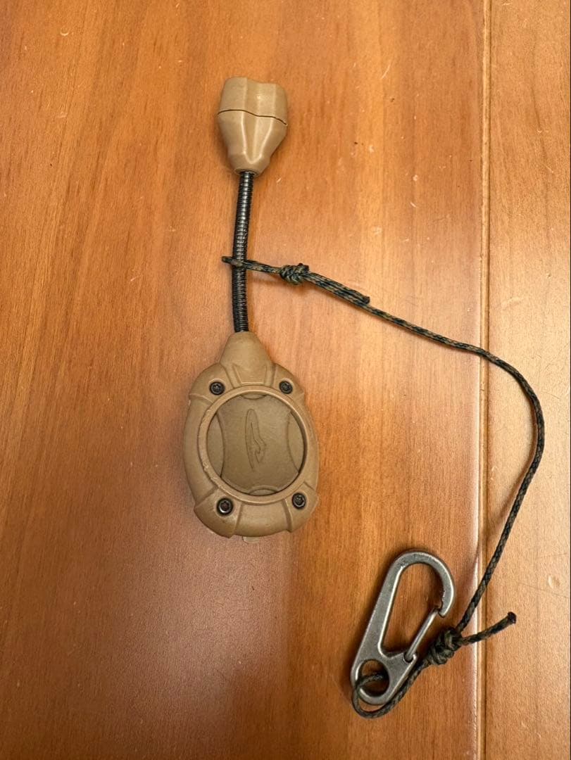 ミリタリー　Princeton Tec ヘルメットライト　マップライト