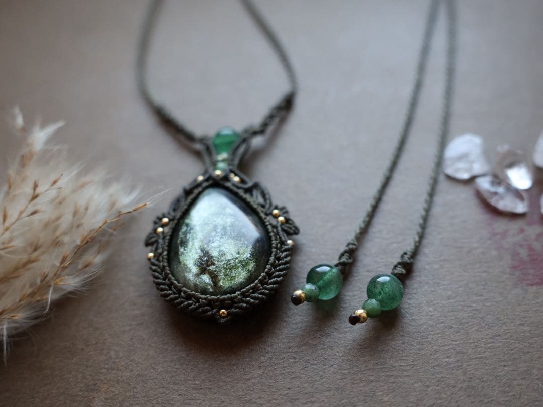 でんちゃん グリーンマイカ　チャロアイト　マクラメ　ネックレス