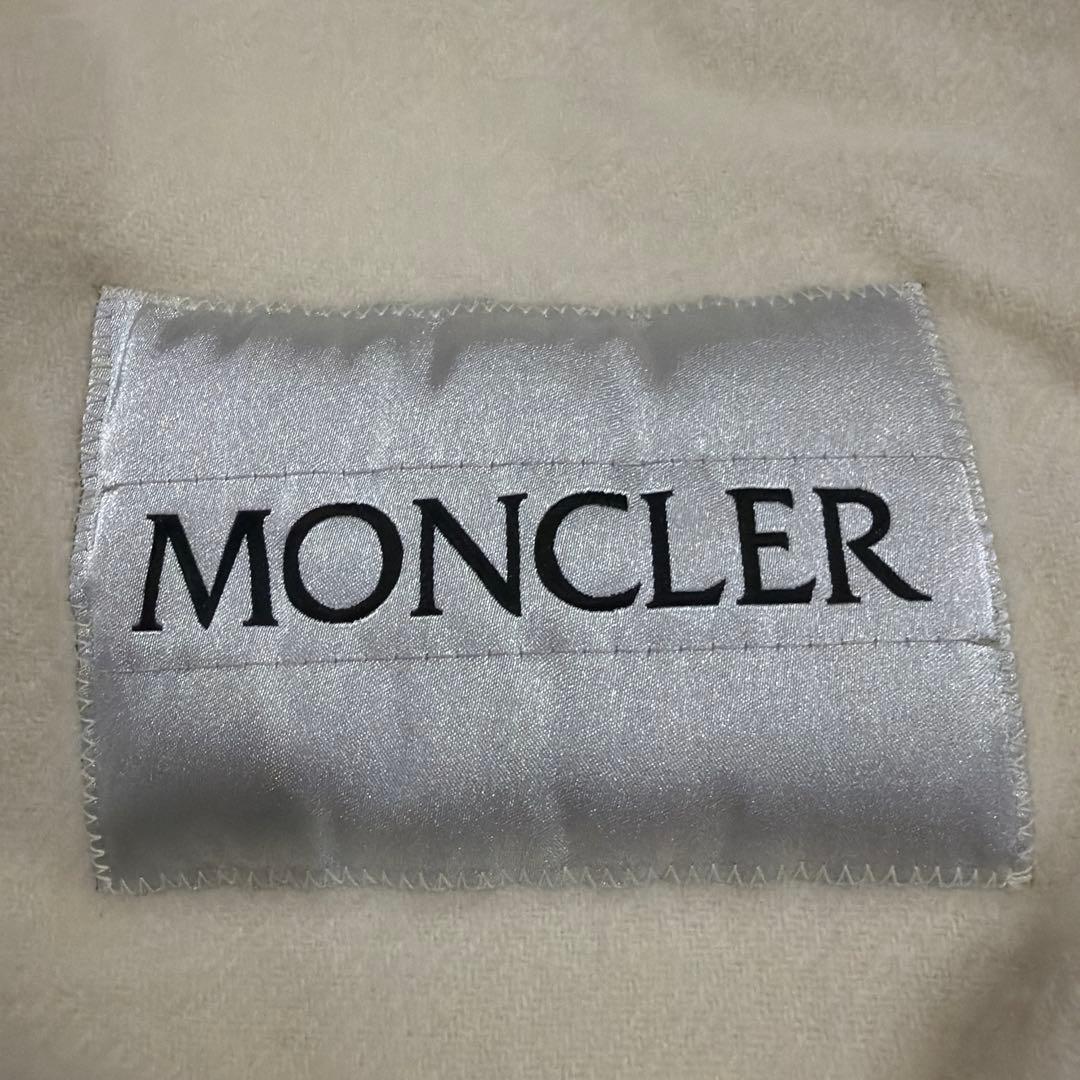 美品✨MONCLER☺︎︎︎︎ウール100% マフラー☺︎︎︎︎アイボリー