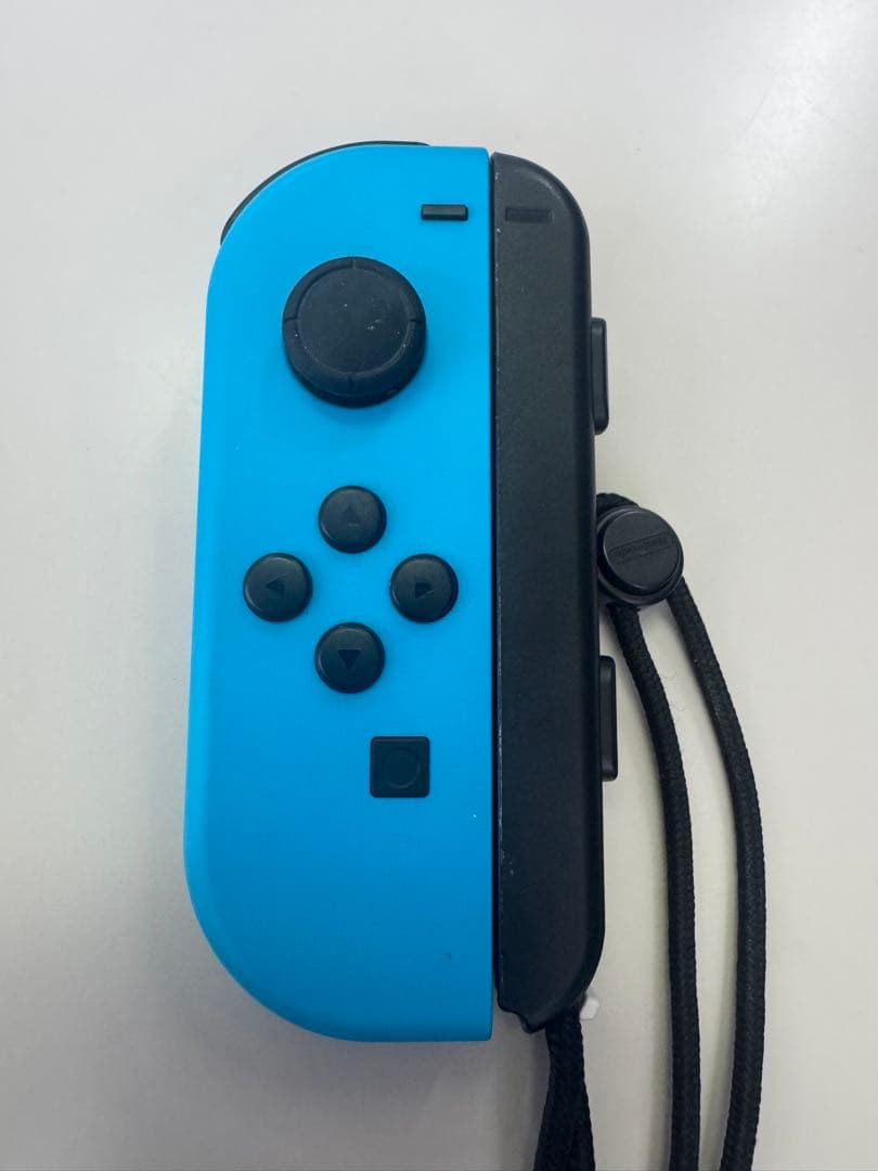 【ソフト2本・ジョイコン 4個付き】Nintendo Switch (箱付き)