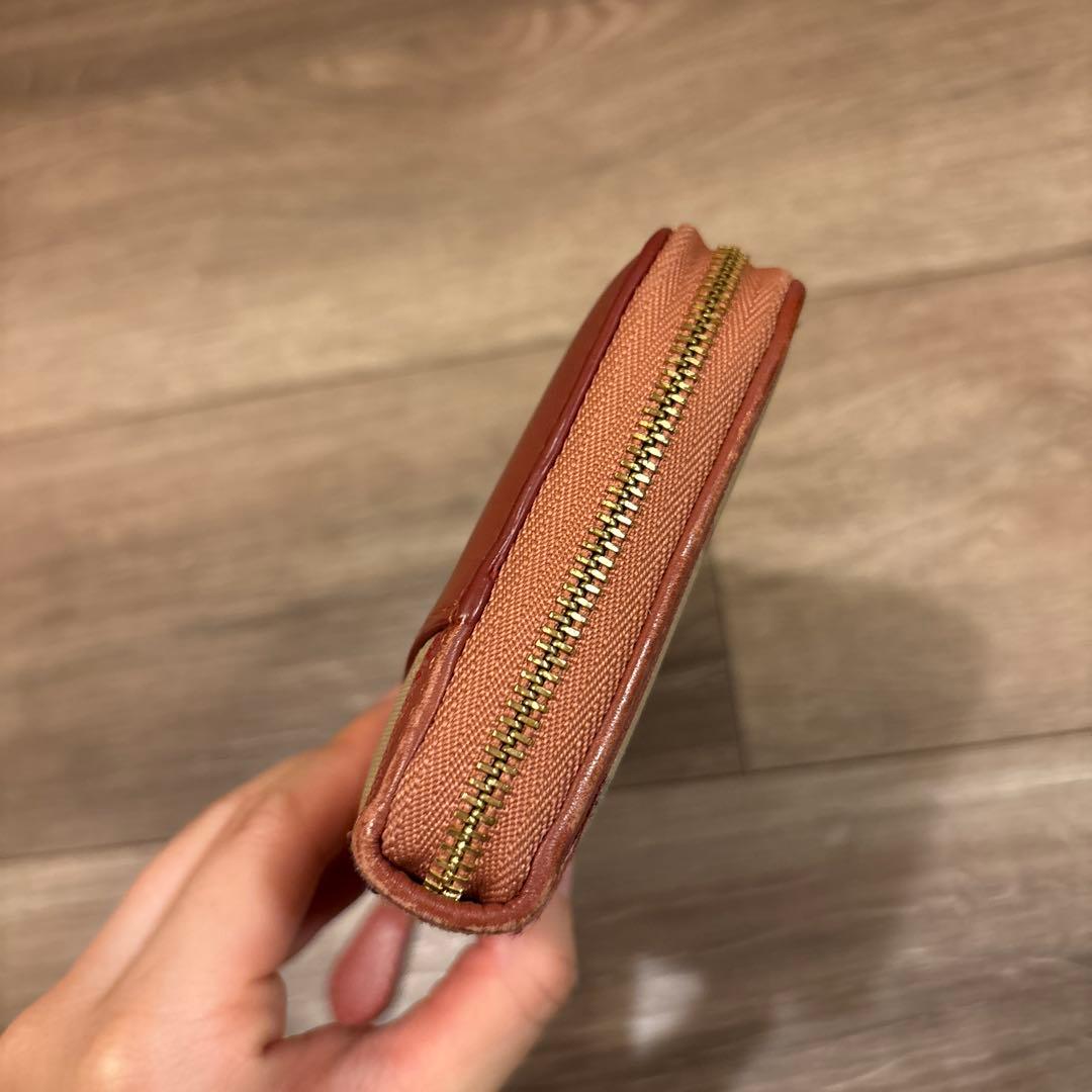 Burberry長財布 ノバチェック　ラウンドファスナー