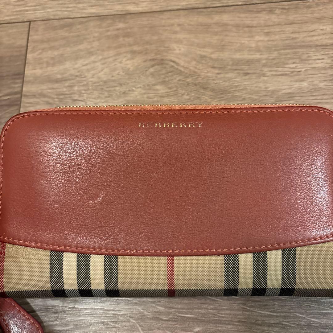 Burberry長財布 ノバチェック　ラウンドファスナー