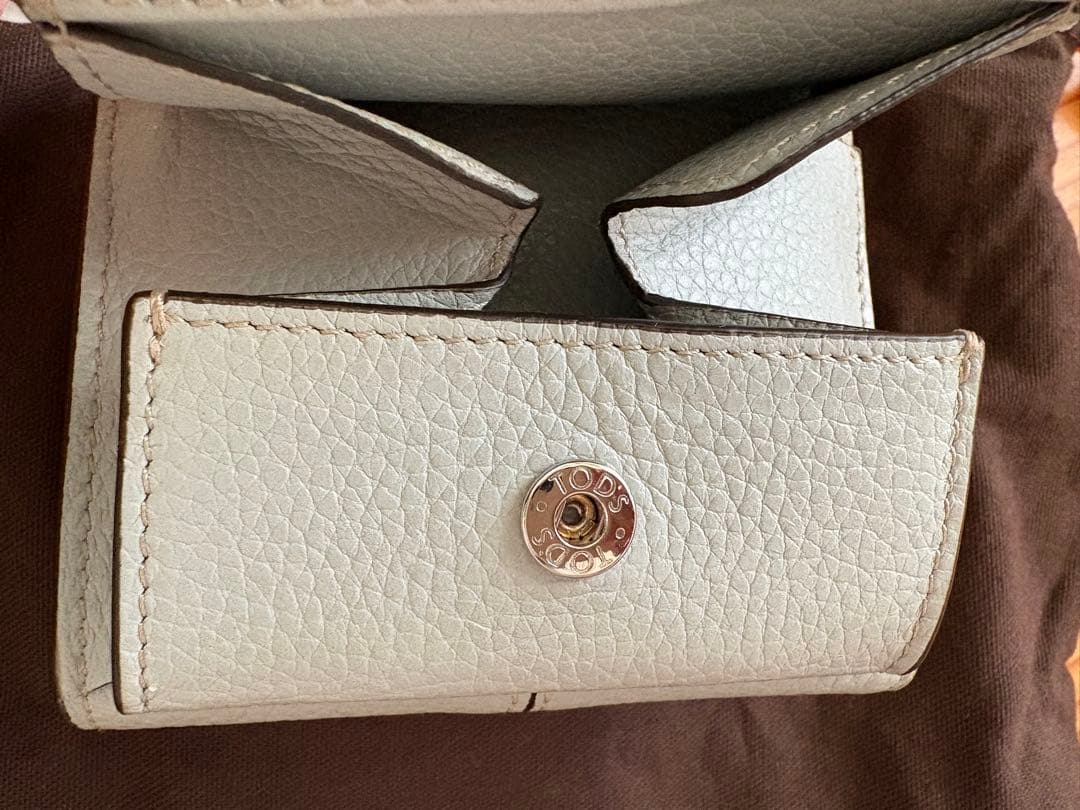 【美品】TOD'S ライトブルー 三つ折り財布