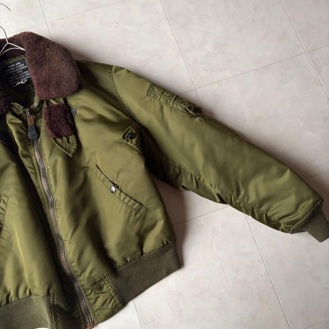 希少✨AVIREX B-15 フライトジャケット M 米国製 スコービル ボア