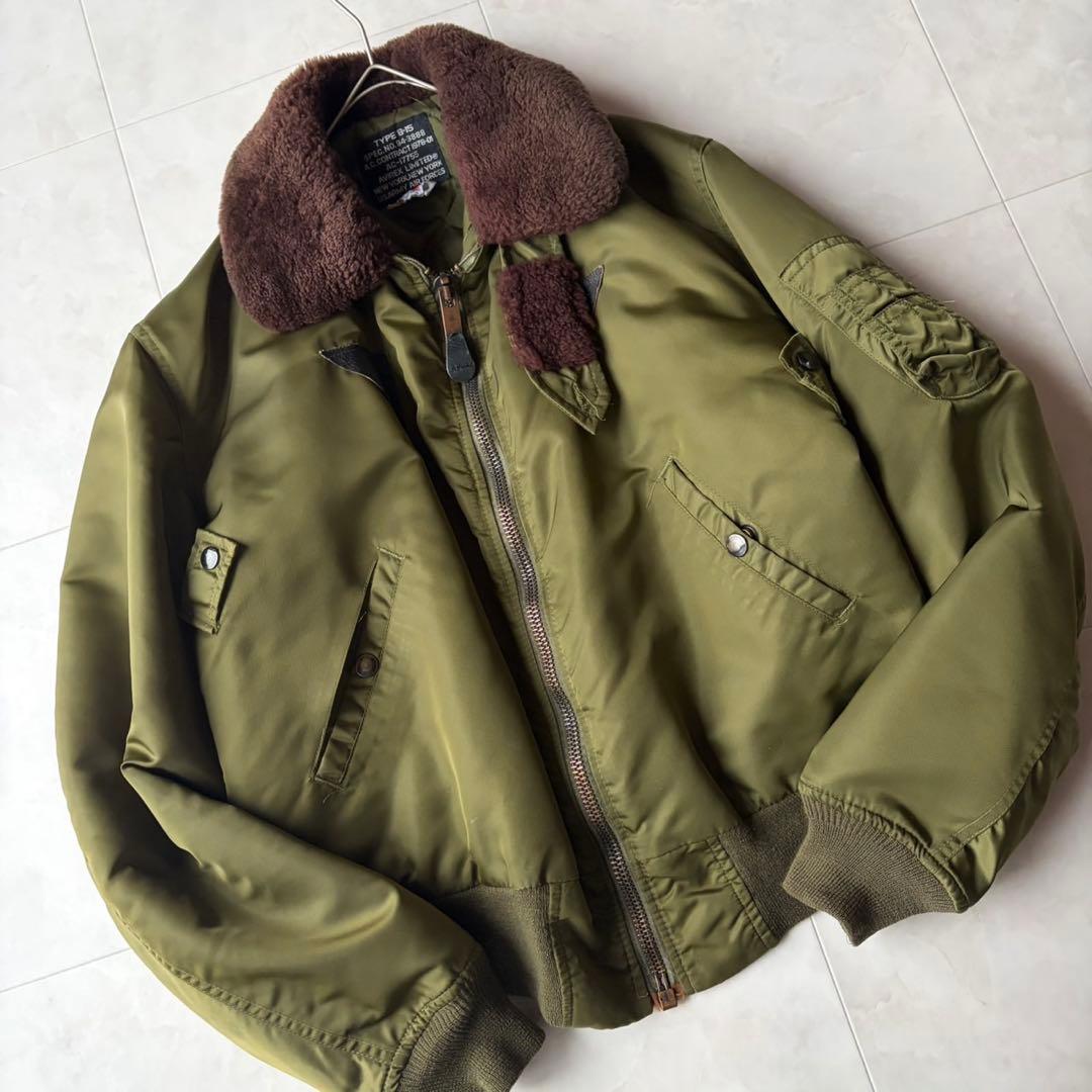 希少✨AVIREX B-15 フライトジャケット M 米国製 スコービル ボア