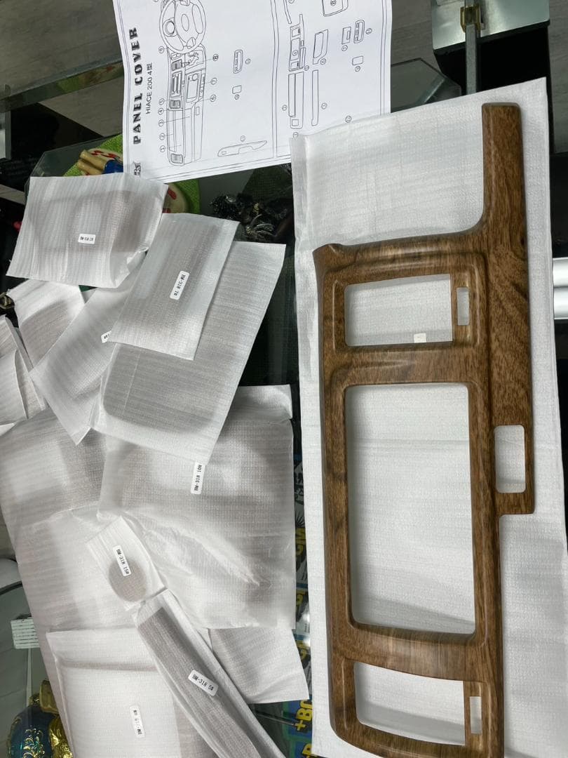 ハイエース200系標準ボディS-GL インテリアパネル16Pナチュラルウッド調