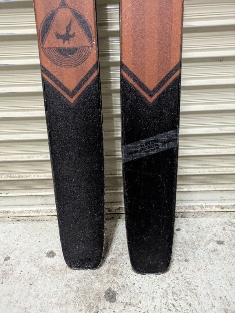 4FRNT Raven スキー