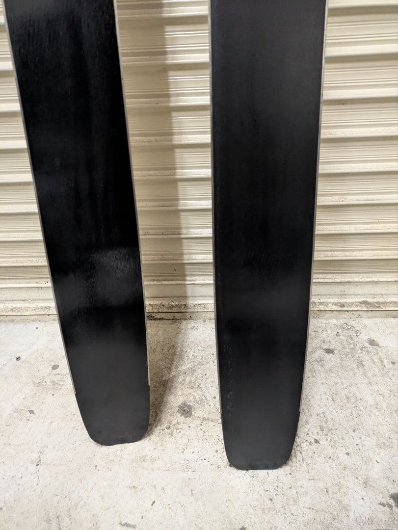 4FRNT Raven スキー