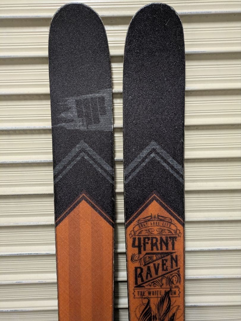4FRNT Raven スキー