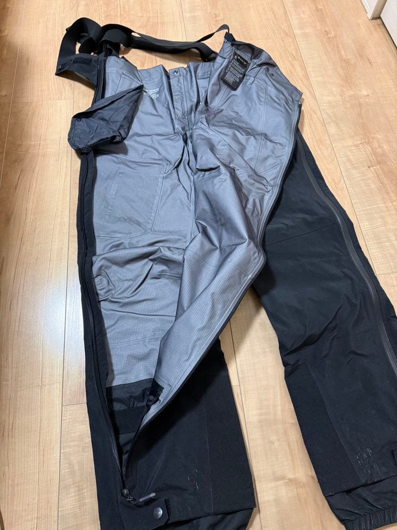 ティラック Tilak Evolution Pants