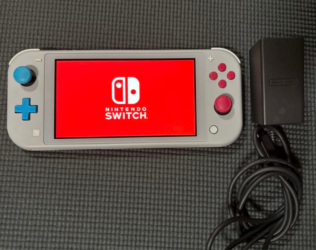 即決必至‼︎ Nintendo SwitchLight 相場以下‼︎