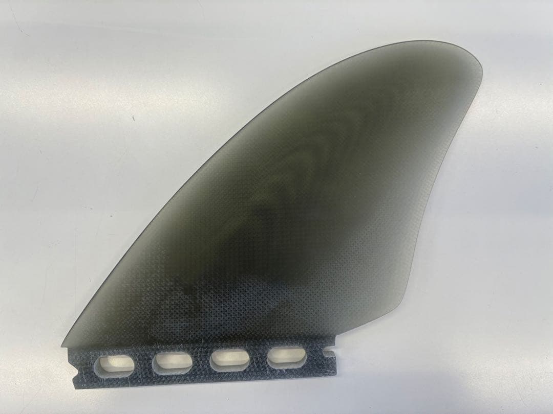 ライアンラブレス TRUEAMES ツインフィン