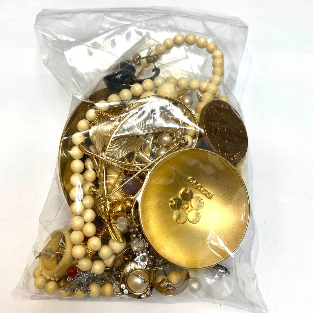 ゴールド系　アクセサリーなど　まとめ◇