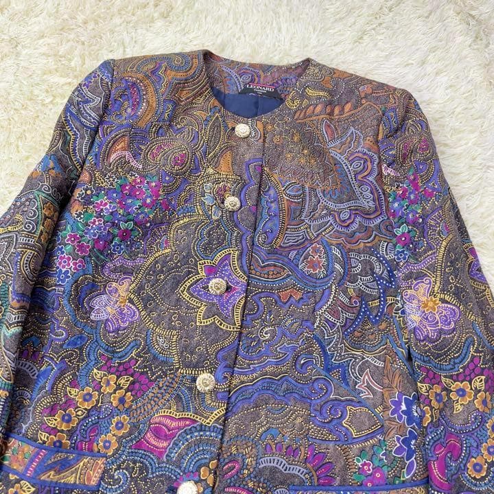 レオナール 大きいサイズ 金ボタン ペイズリー シルク混ノーカラー スーツ XL