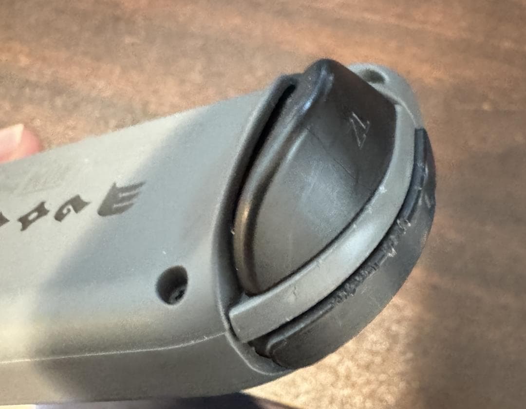 Nintendo SwitchモンスターハンターエディションHORIコントローラ