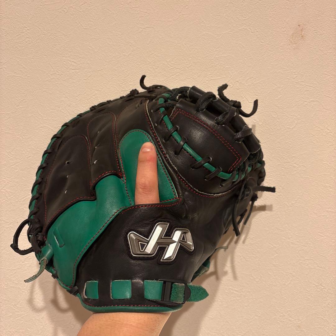 PRO-M16 軟式グローブ 黒/緑