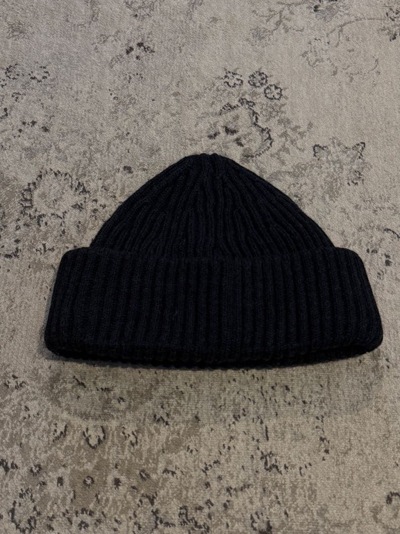 STONE  ブラック ニット帽　ビーニー
