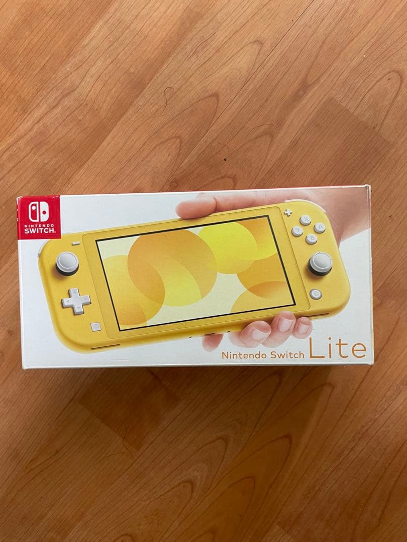 Nintendo Switch Lite イエロー 本体（充電器付）