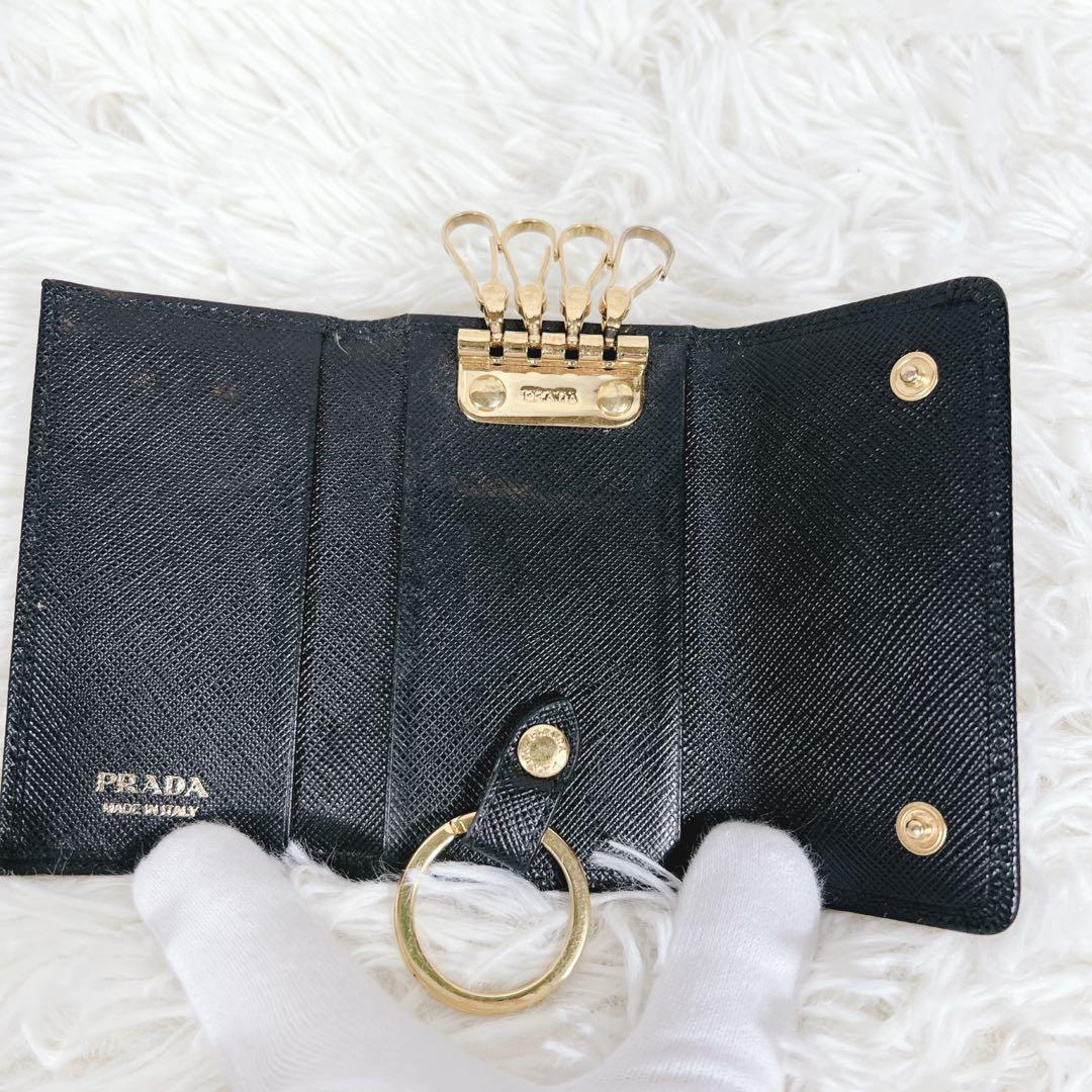 PRADA プラダ キーケース サフィアーノレザー キーリング 4連　ブラック