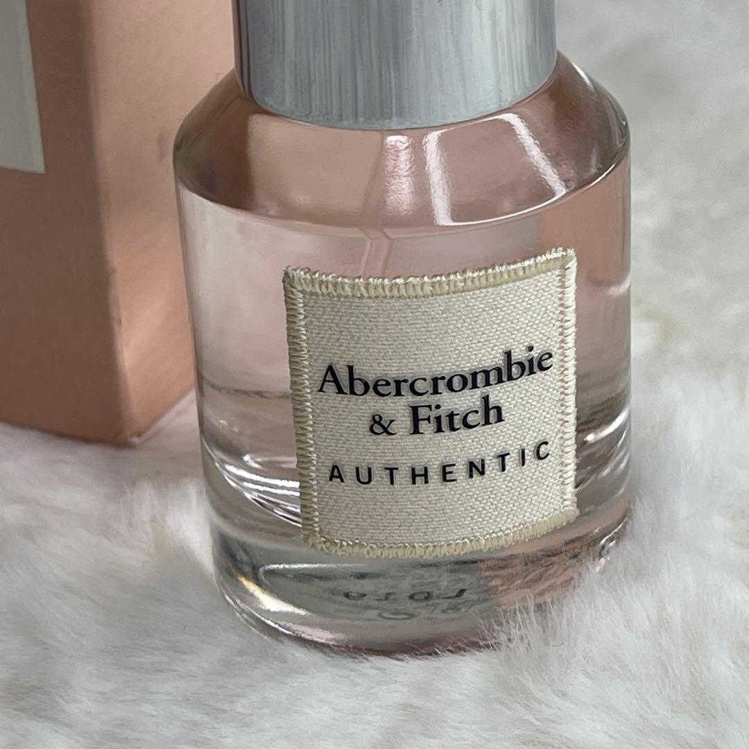 希少品　Abercrombie & Fitch AUTHENTIC 香水