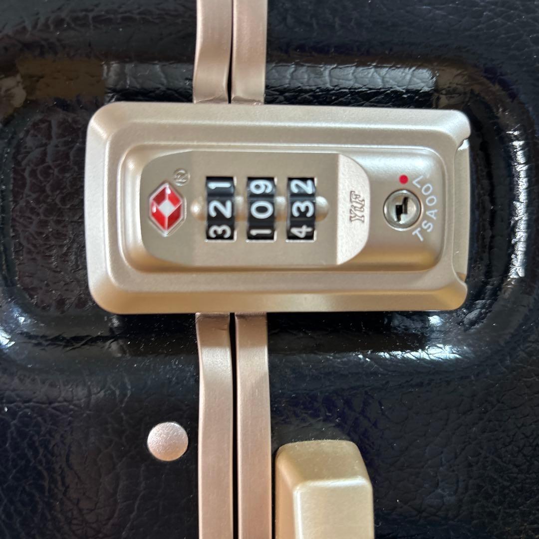 美品　エース ハントラミエンヌ 30L スーツケース キャリーケース　機内持ち込