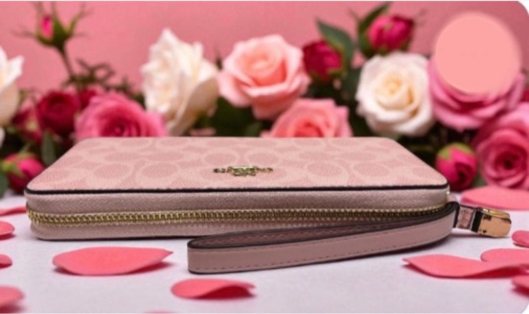 【新品】COACH ★長財布パウダーピンク【新品】