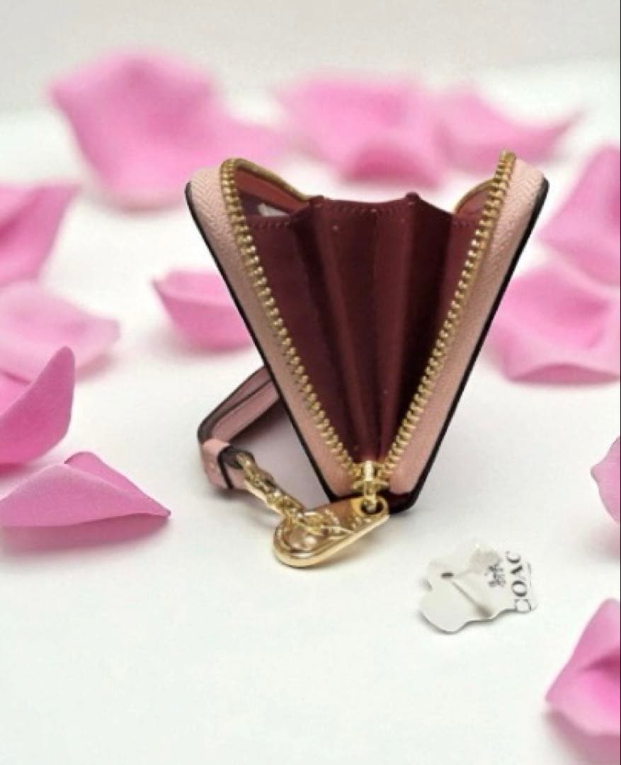 【新品】COACH ★長財布パウダーピンク【新品】