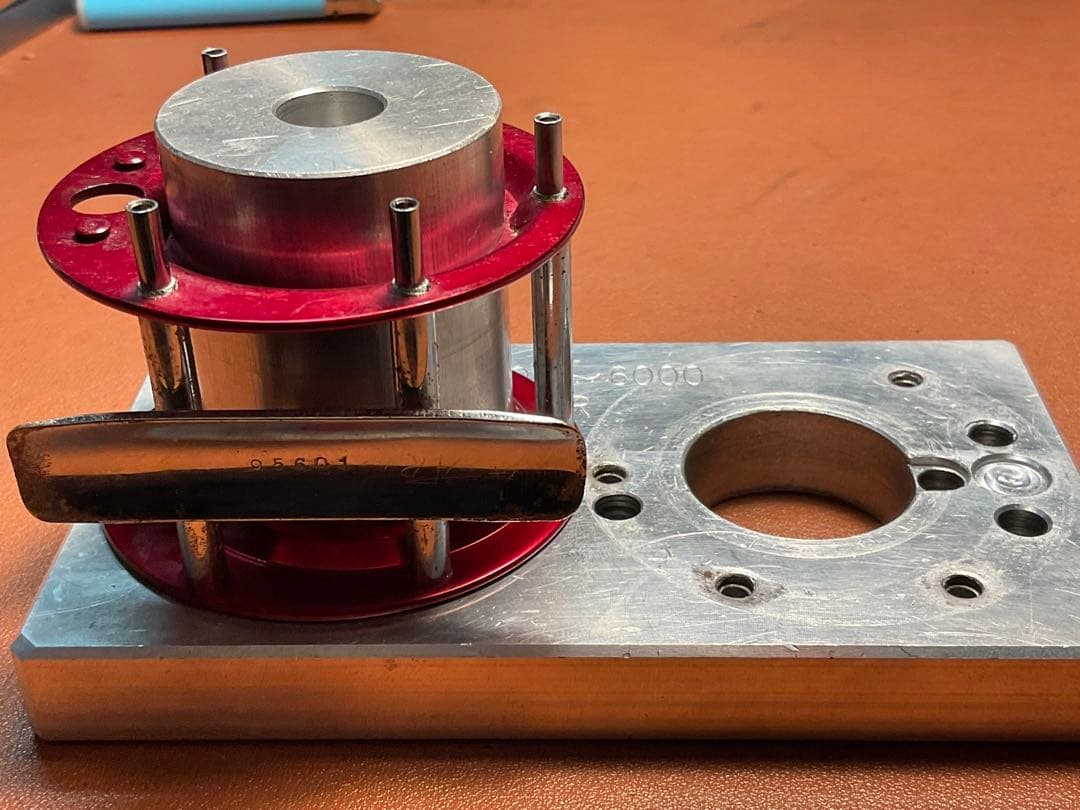 ABU アンバサダー 5000 メンテ済 フレーム修正済