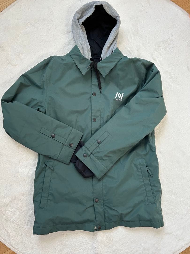 ダブルエーハードウエア　スノボウエア