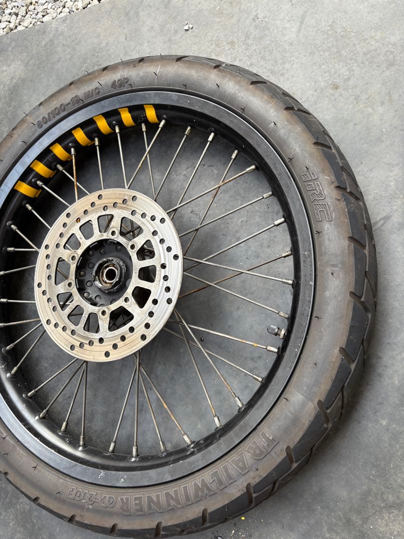 トリッカー用スポークホイール 前後セット