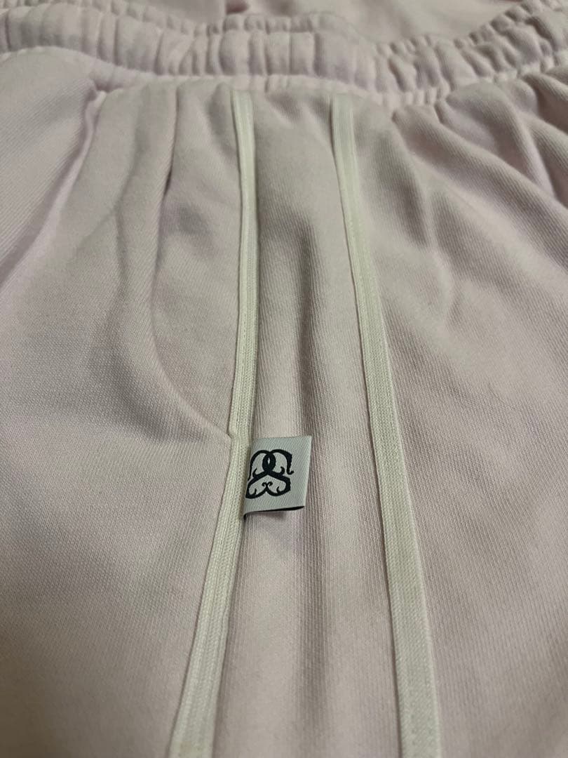 お値下げしました！SNIDEL UVカットフーディパーカー セットアップ　上下