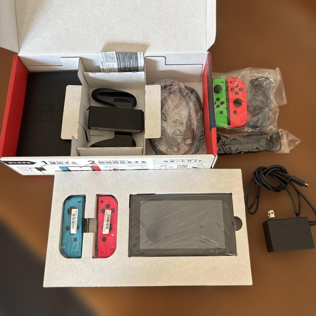 Nintendo Switch本体セットmicroSDカード　Joy-Con4個