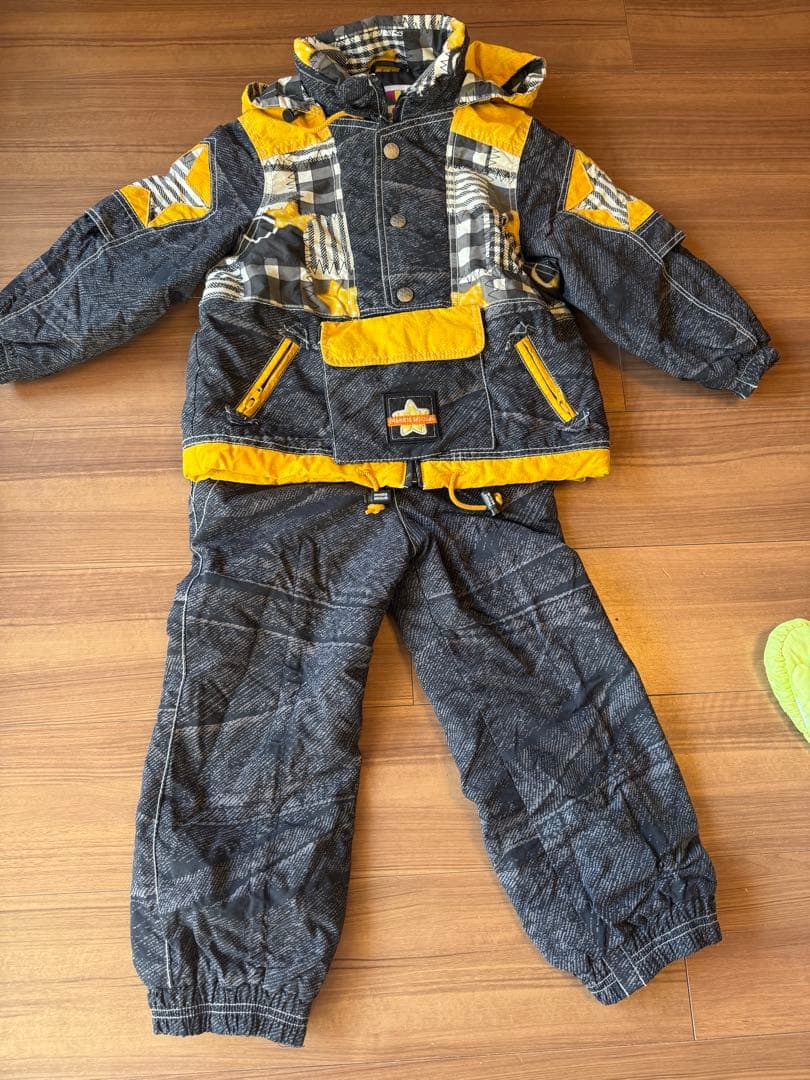 子ども用スキーセット　スキーブーツ　20㎝　スキーウェア　キッズ　ジュニア