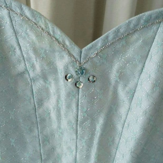 バレエ　水色チュチュ訳あり4着 ボン26cm　冠、袖付き　120〜130