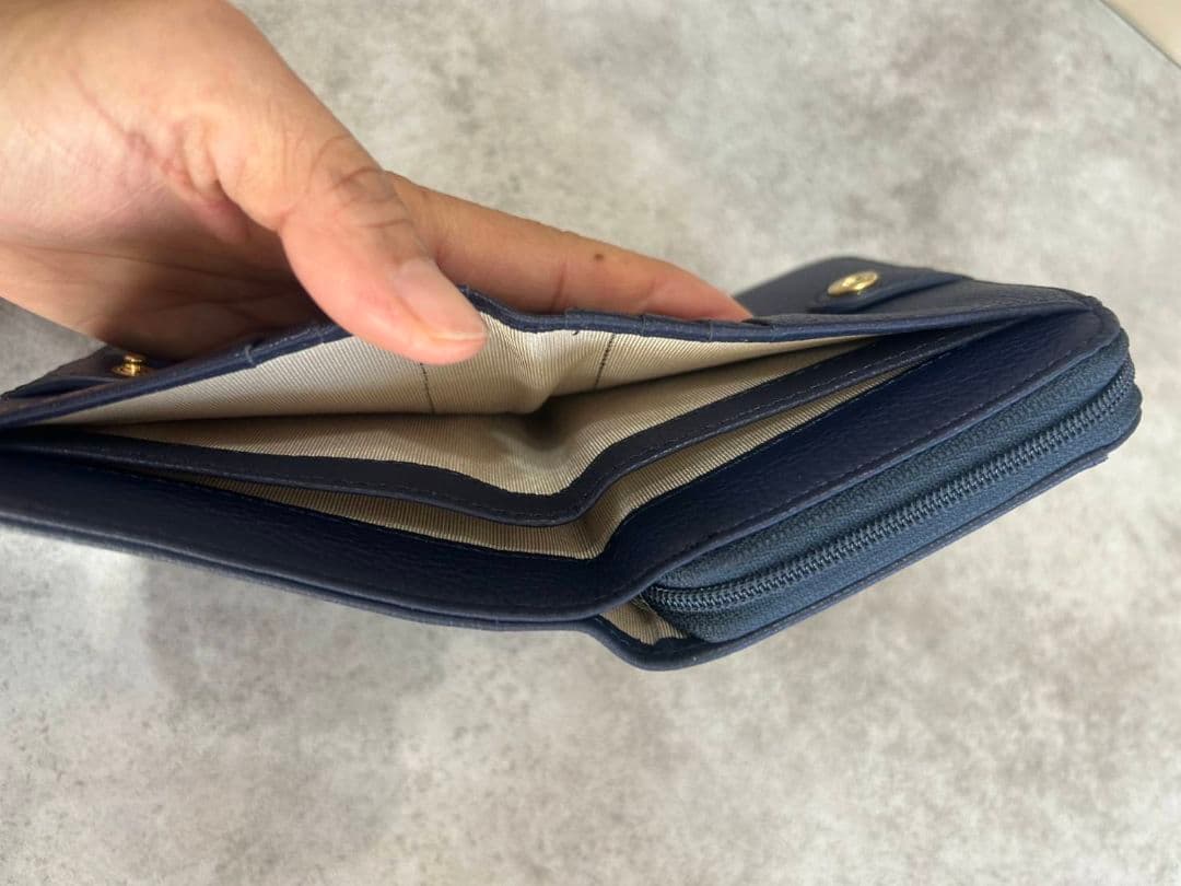 キタムラk2　2026福袋の財布　ネイビーレザー