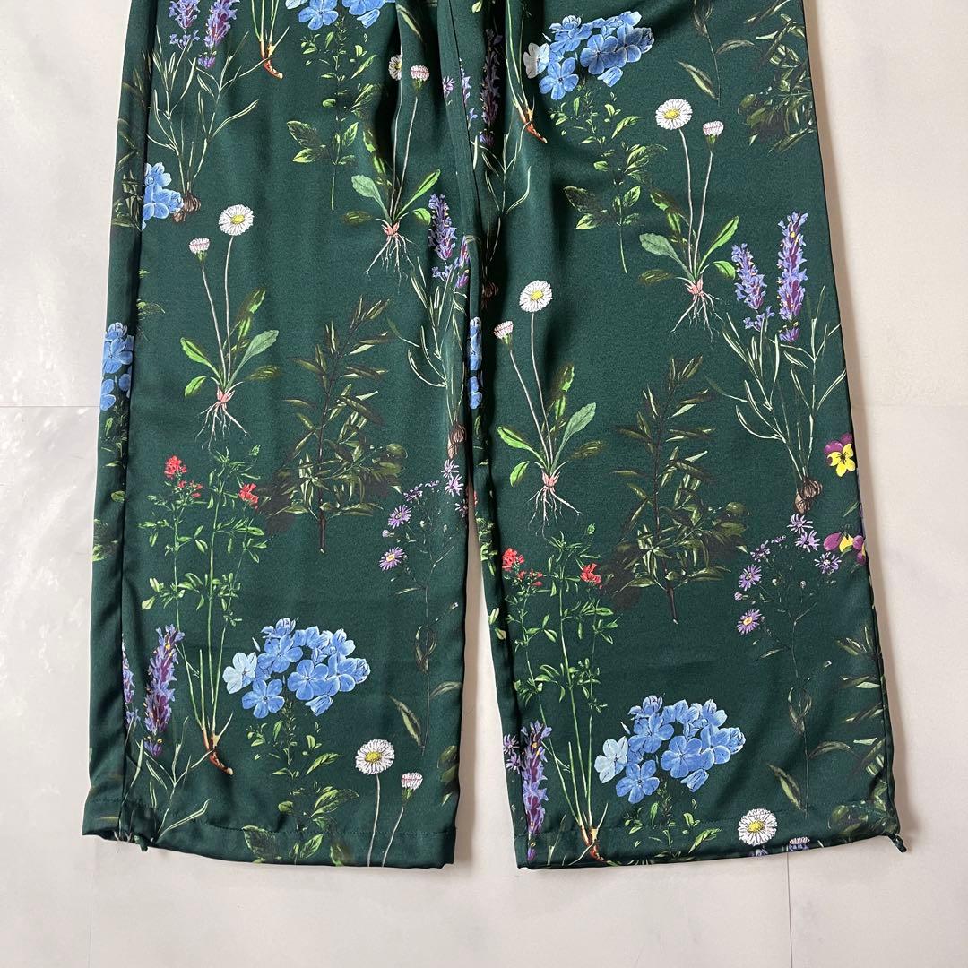 極美品 ティッカ TICCA フラワープリントパンツ 25SS ダークグリーン✨