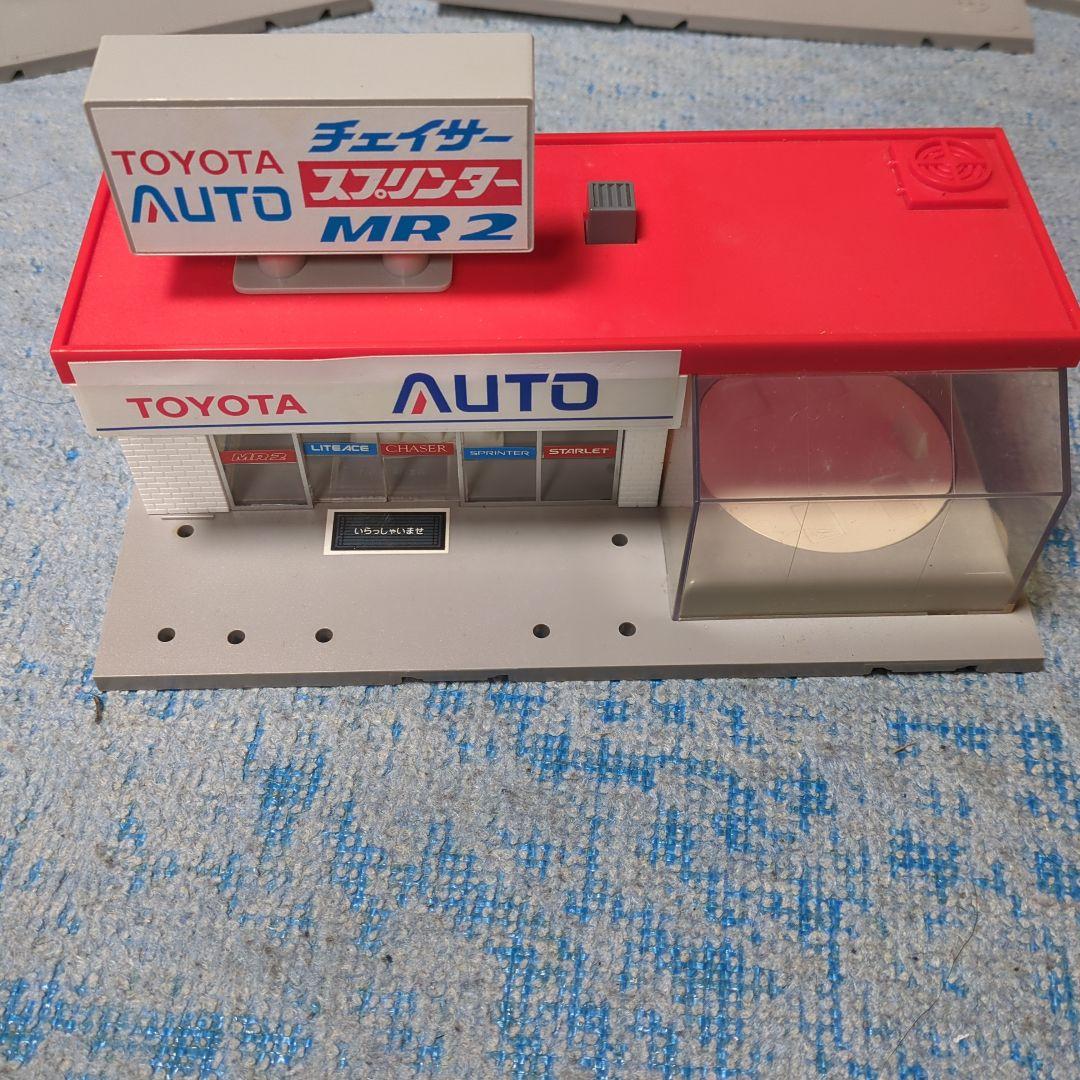 トミカタウン　6点セット　破損有り