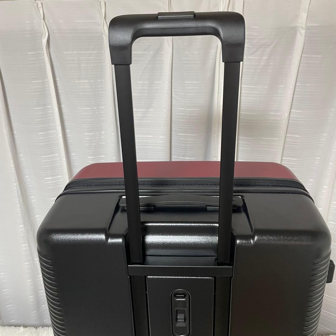 ⭐️未使用⭐️ ace.　キャリーケース　サイレントキャスター　ポリカーボネイト