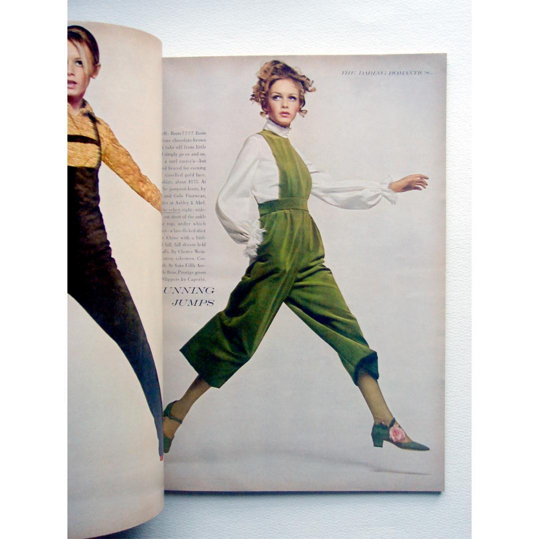 Vogue 1967 8月 twiggy ツイッギー　ヴィンテージ雑誌