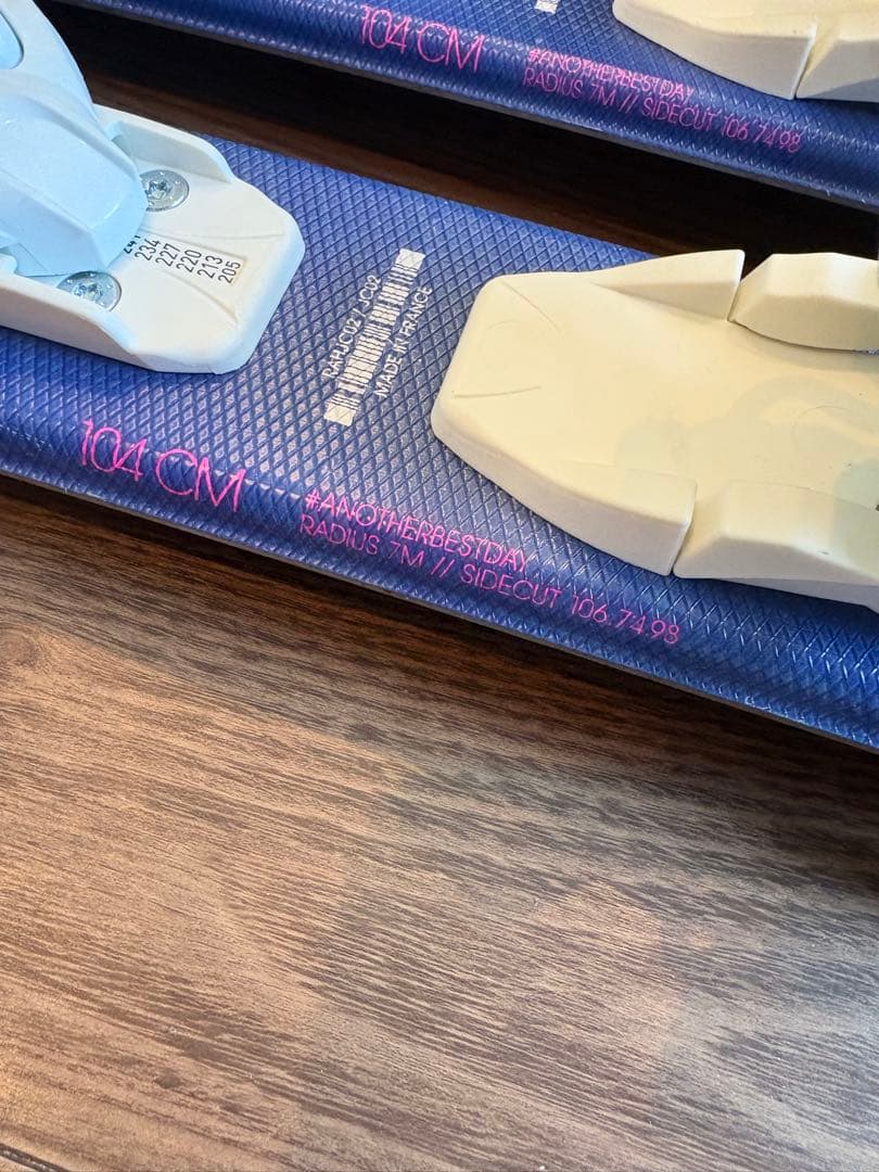 ROSSIGNOL 子供用 スキー板 104㎝ ストック付 送料込 ロシニョール