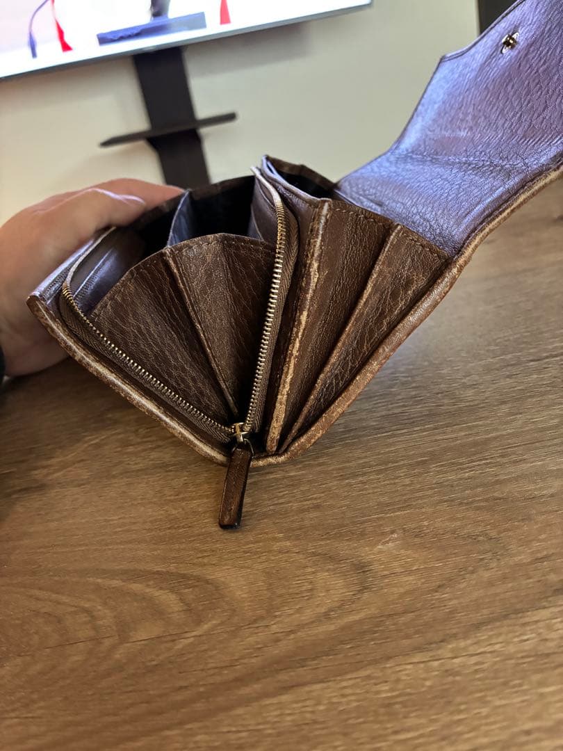 GUCCI インターロッキング　長財布