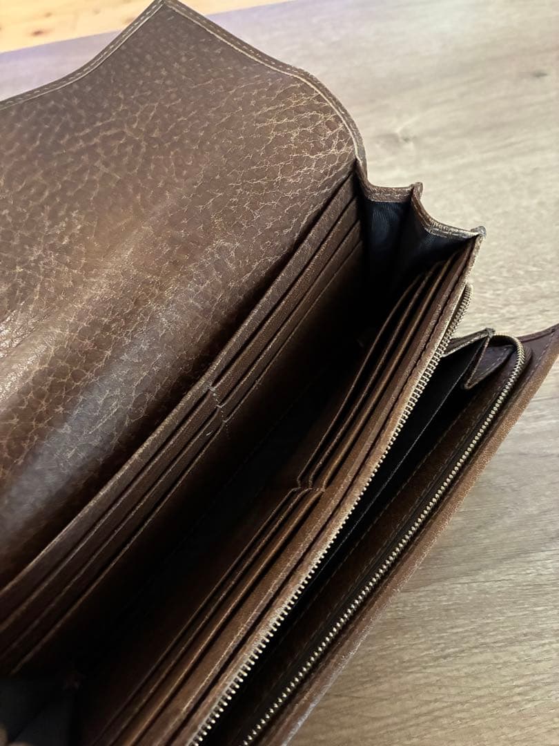 GUCCI インターロッキング　長財布