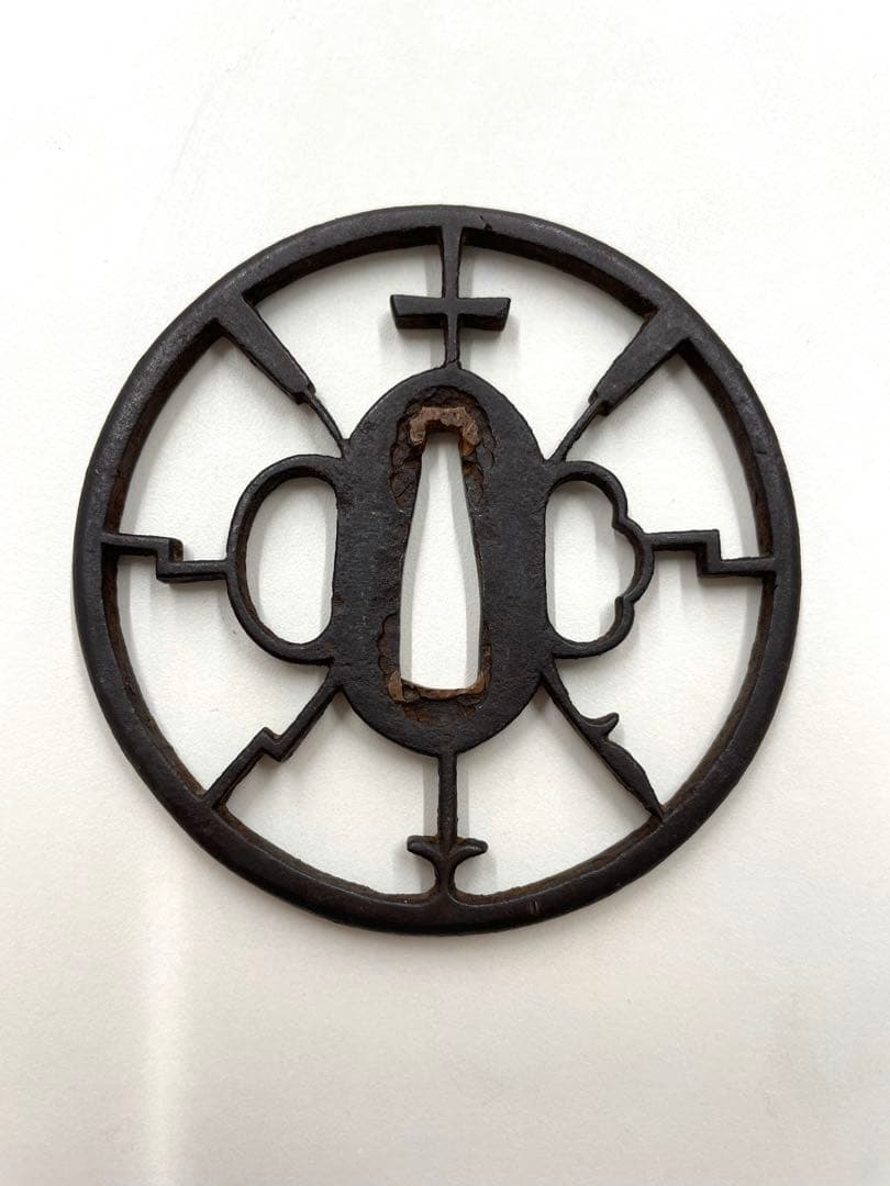 【キリシタン鍔】クルス文透かし鍔　鉄鍔　本歌