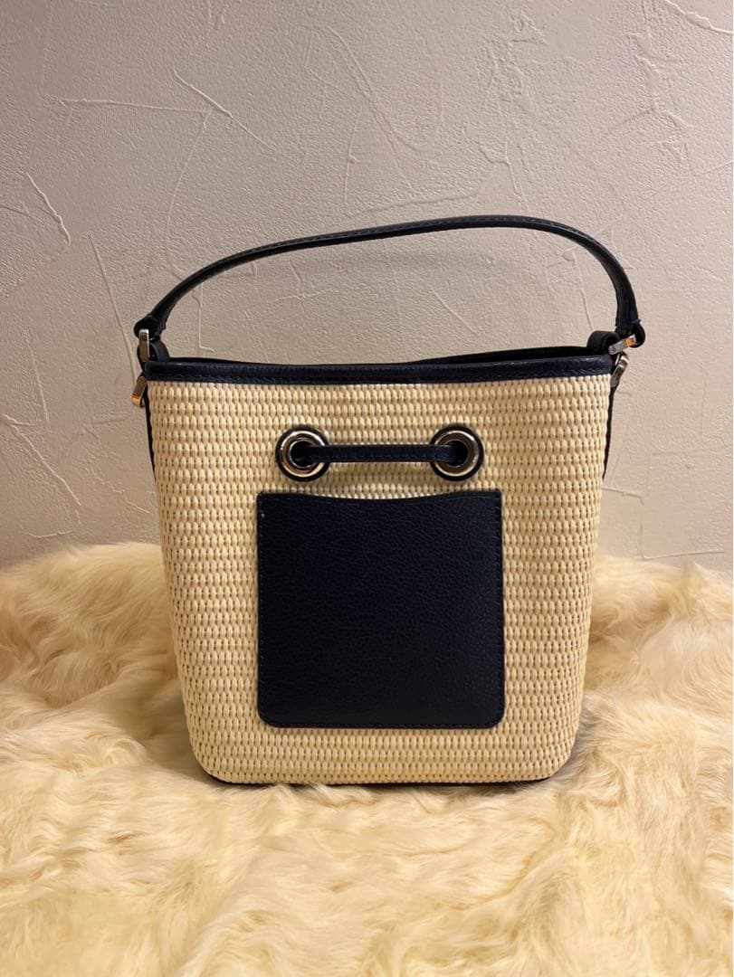 未使用◆正規品◆kate spadeケイトスペードエヴァ　ストローバケットバッグ