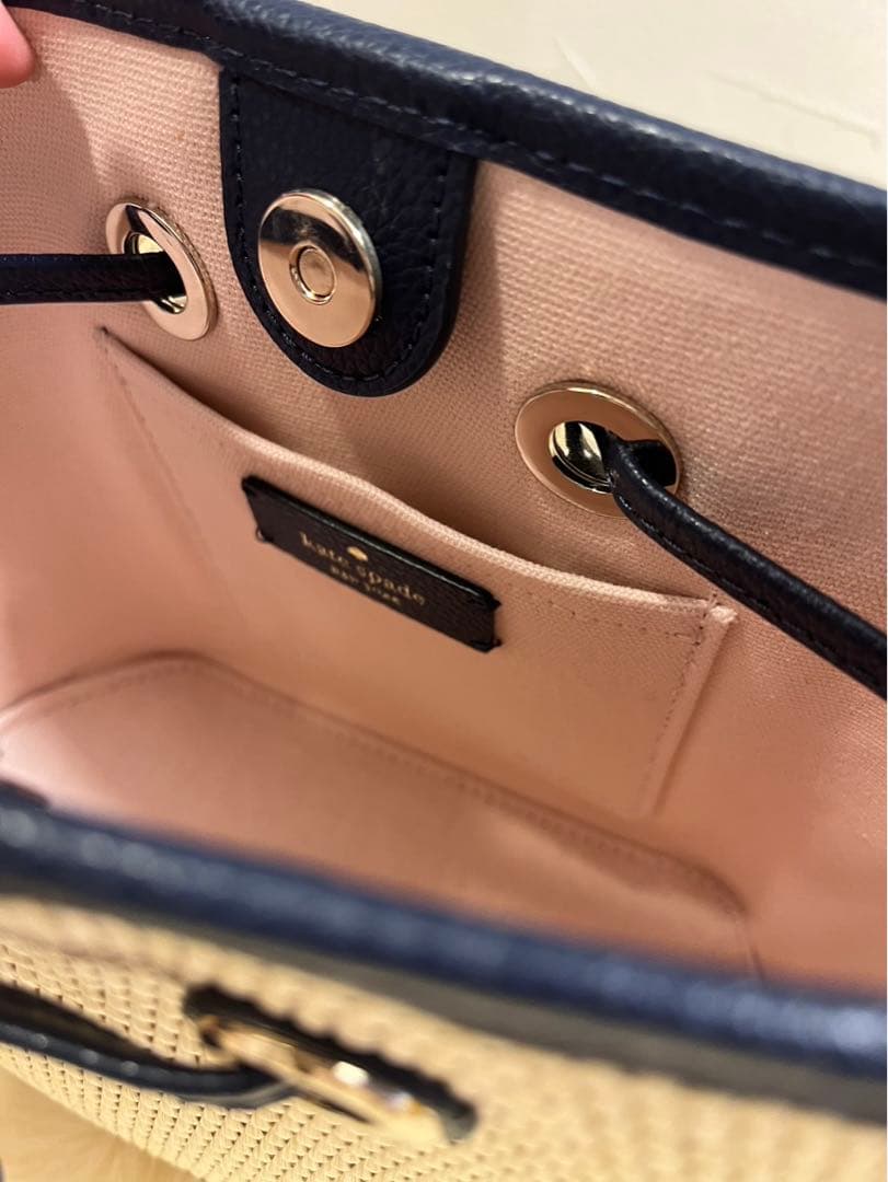 未使用◆正規品◆kate spadeケイトスペードエヴァ　ストローバケットバッグ