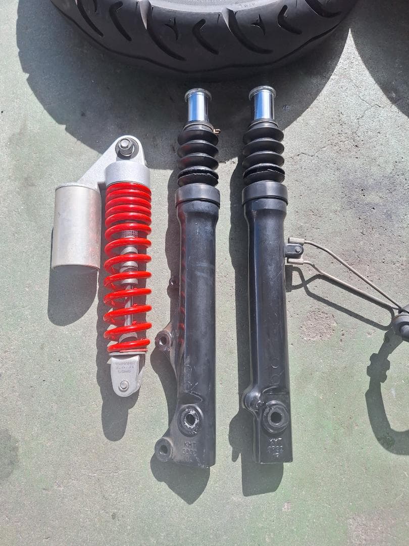 ジョグZR SA39 ホイール フォーク ブレーキマスター.キャリパー