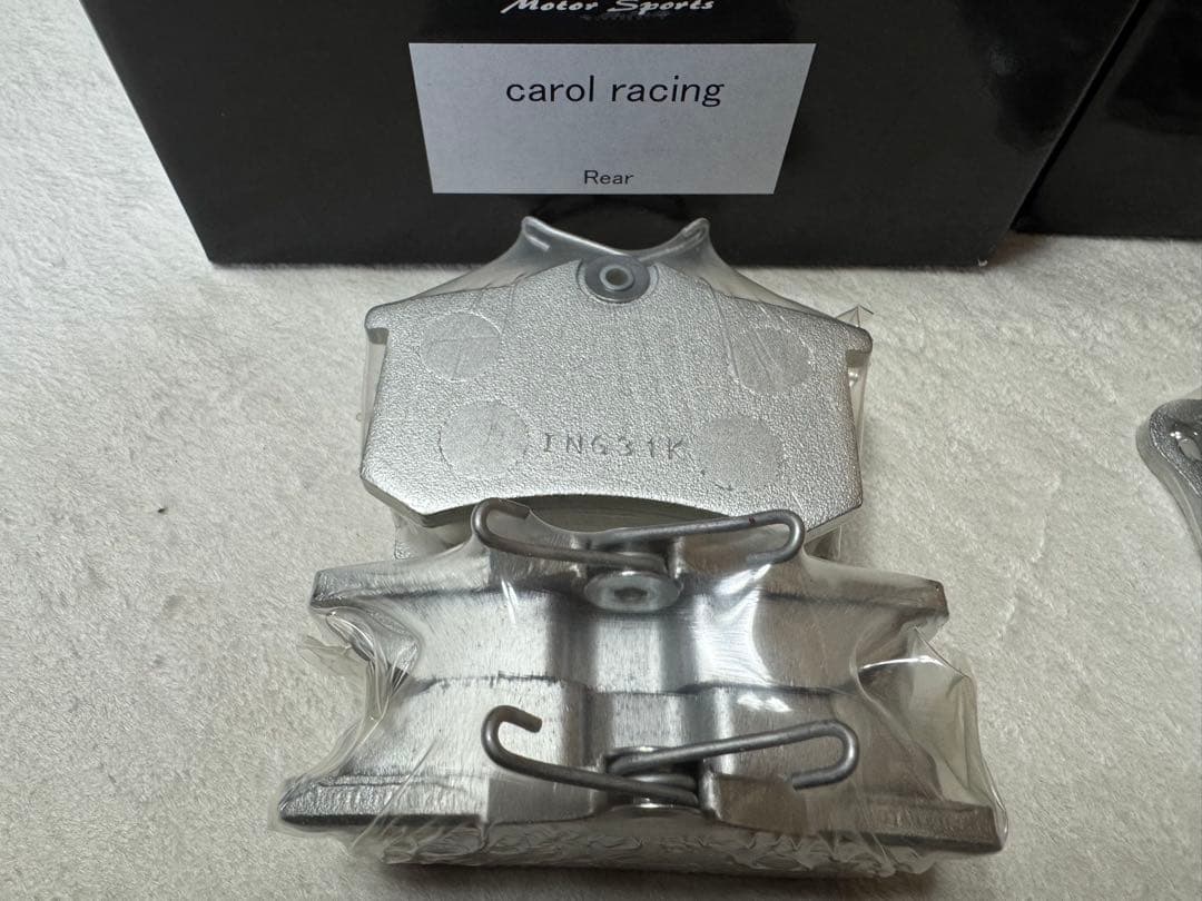 ルノー　メガーヌ　ブレーキパッド　キャロル IDI RSM4・F 、R